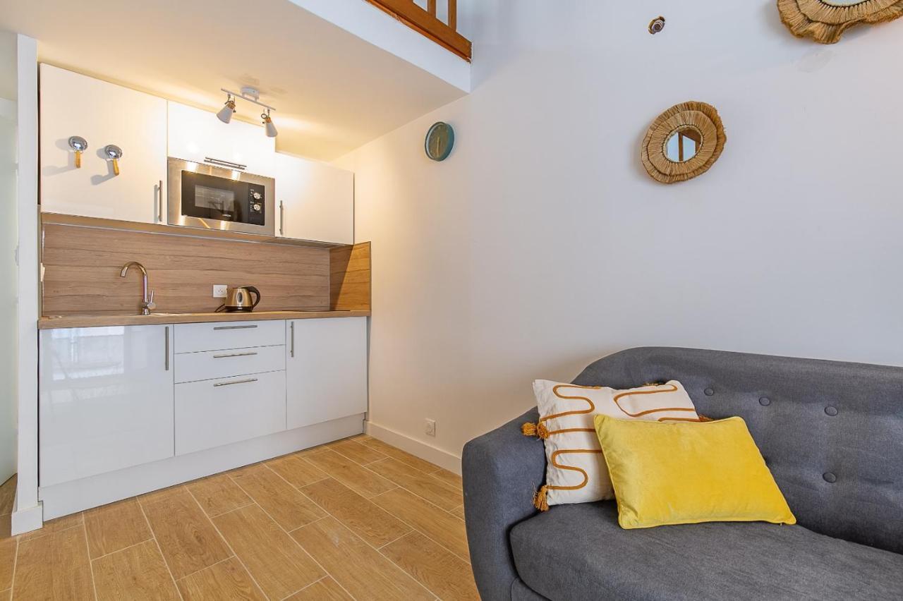 マルセイユSuperbe Loft Entre La Gare Et Vieux Portアパートメント エクステリア 写真