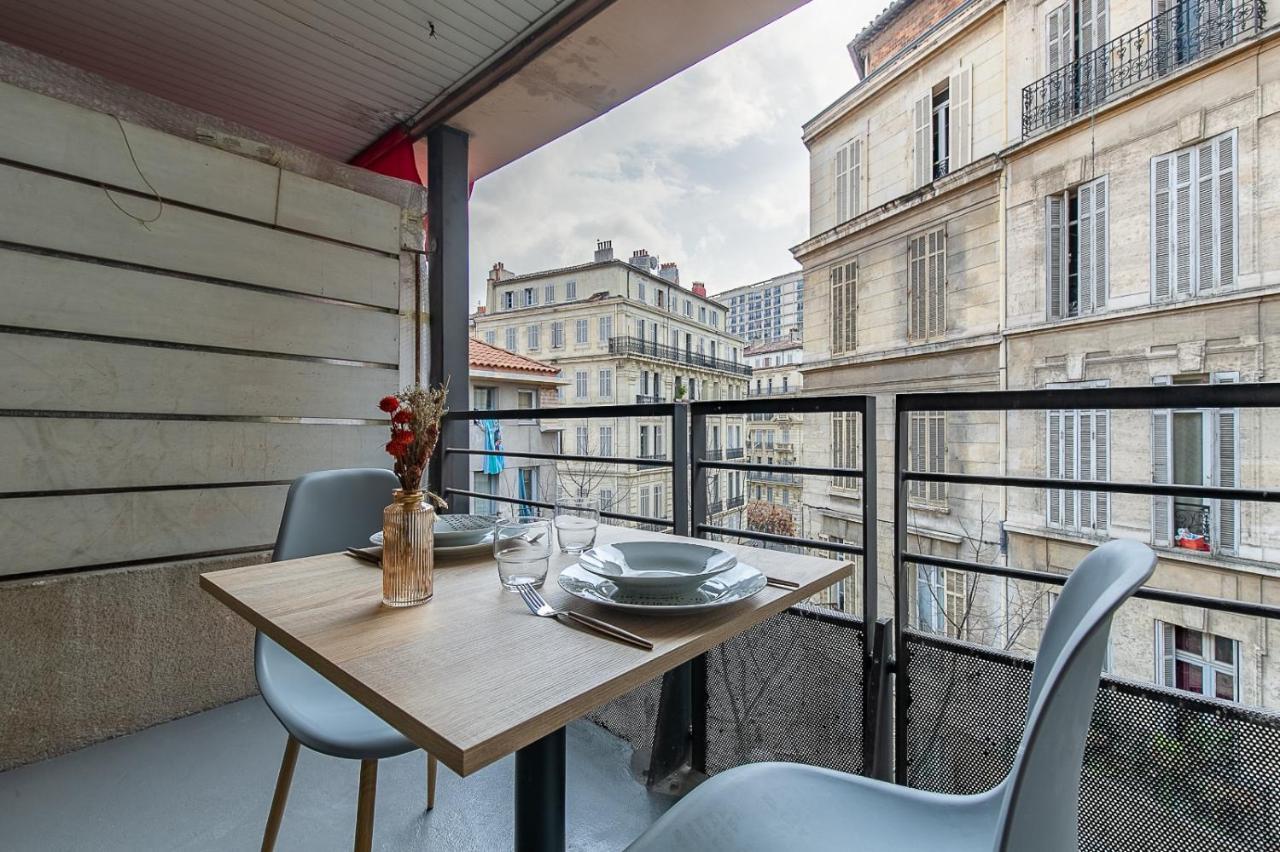 マルセイユSuperbe Loft Entre La Gare Et Vieux Portアパートメント エクステリア 写真